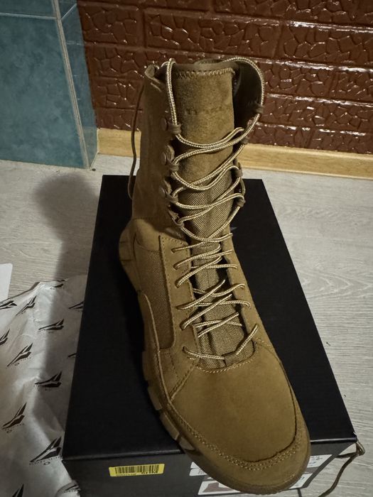 OAKLEY Light Assault Boot II