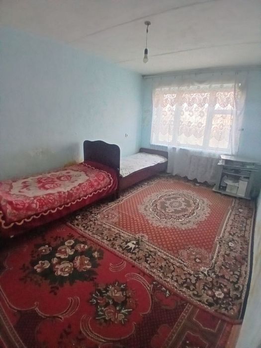 Samarqand shahar markazida uy sotiladi