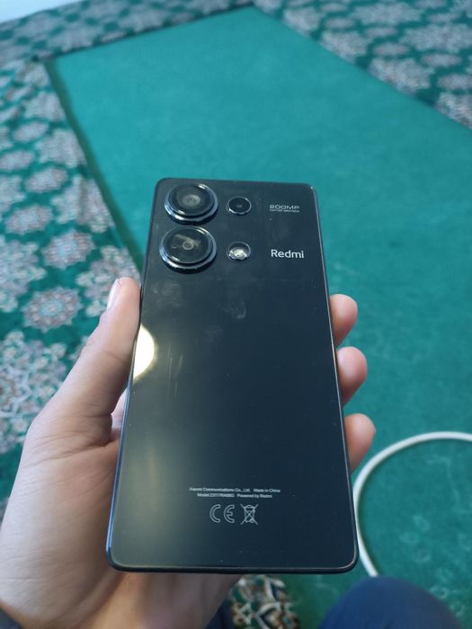 Телефон Редми ноте 13 про