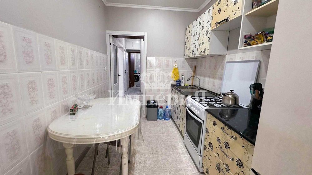 Продам 3 ком кв Алишер Империя