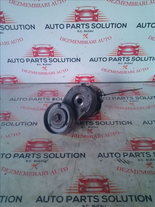 intinzator curea opel astra h 1.7cdti an fabr. 2010