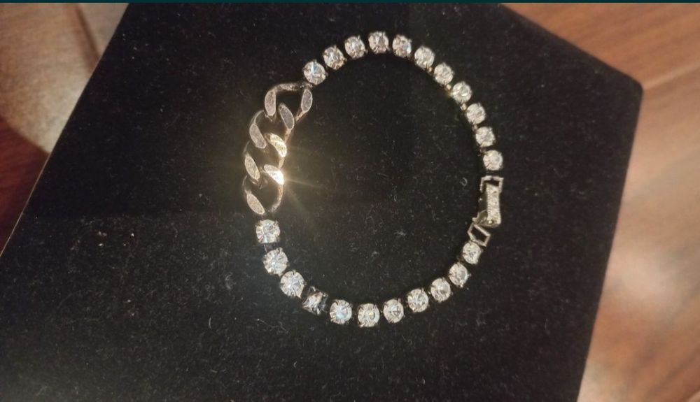 Продам комплект бижутерия