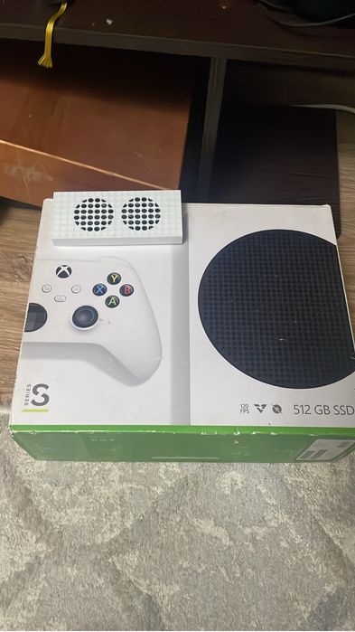 Продам или обменяю Xbox Serios S
