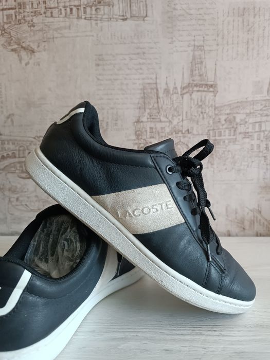 Оригинальные кроссы Lacoste