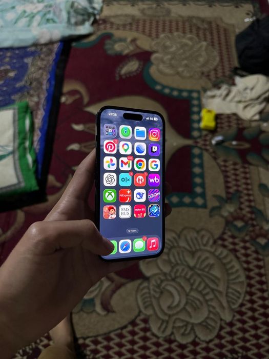 iPhone 14 Pro продаётся