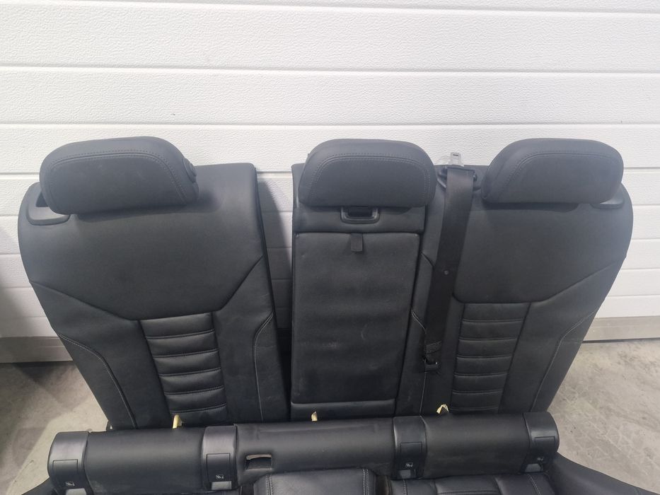 Scaune interior piele neagra recaro sport cu incalzire  bmw g26