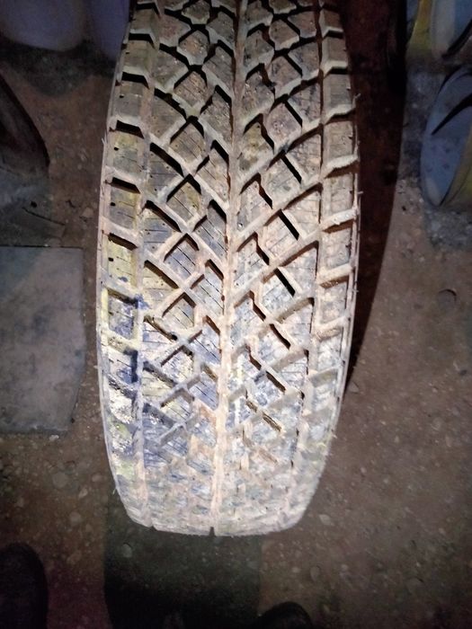 Продам шины разных размеров безпарные