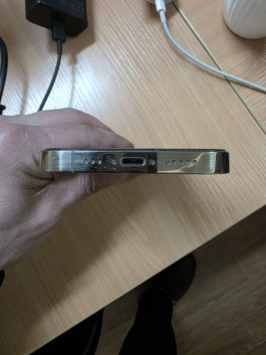 iPhone 14 pro 128 гб