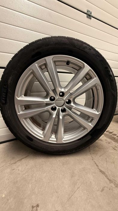 Jante Audi Q7 Originale R20 Cauciucuri 285 45 R20 Pirelli