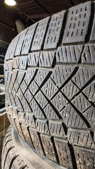 Шины зимние PIRELLI 285/60 R18