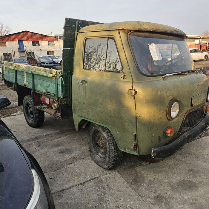 Уаз 4х4 на части