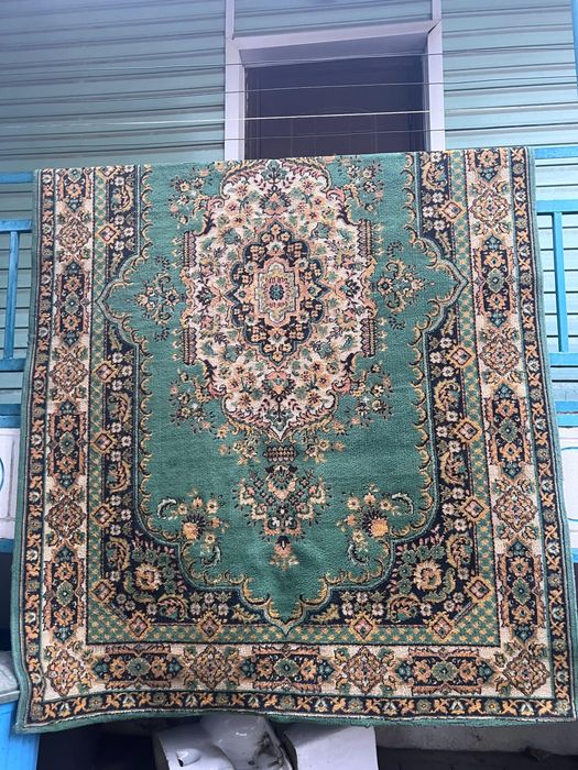 Продам ковер 2*3