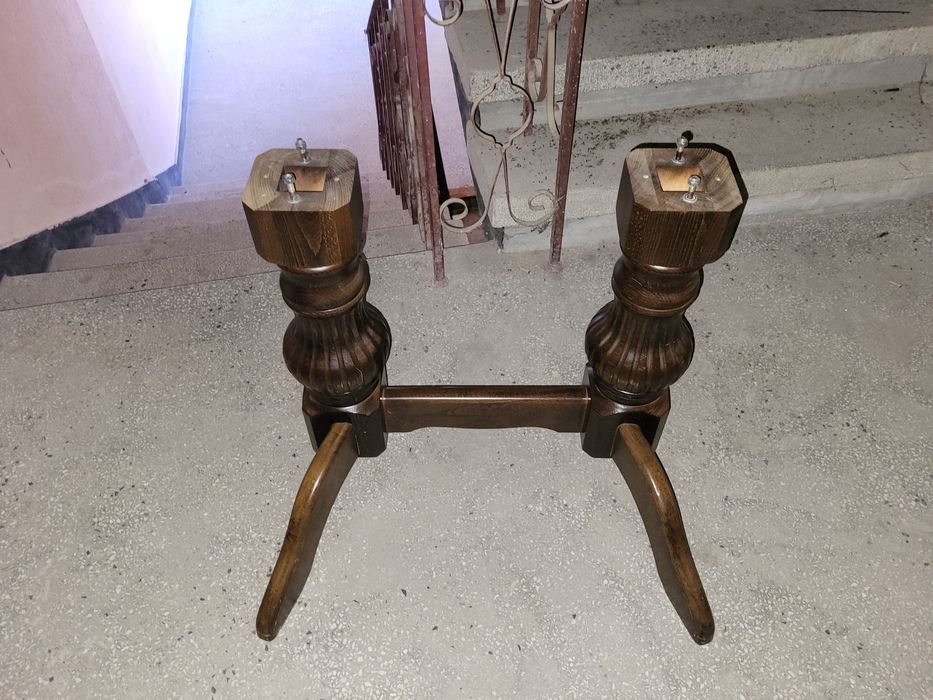 Маса разтегателна със столове