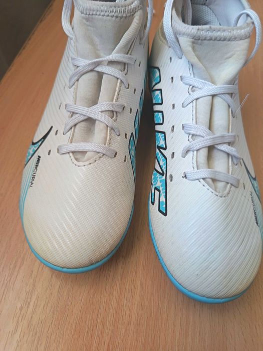 Vand ghete footbal nike