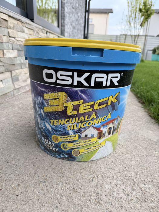 Tencuiala siliconica decorativa OSKAR 25KG Gri Antracit