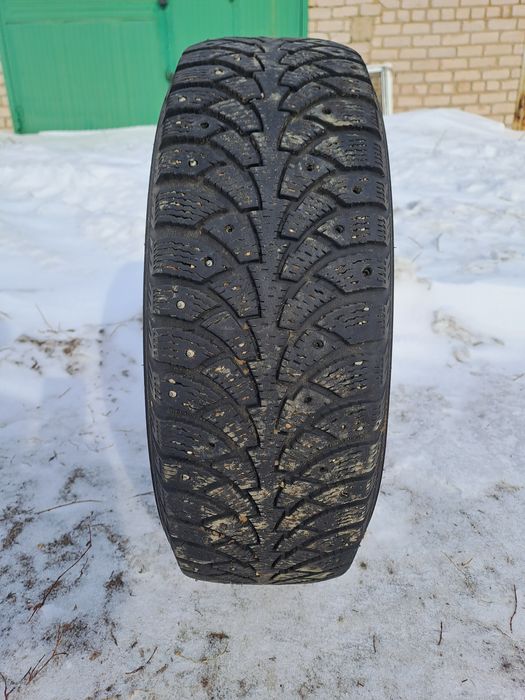 Зимние шины комплект