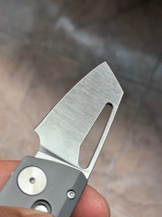 Briceag Jufule Winterblade