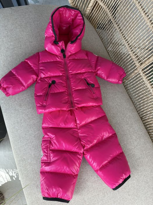 Set Moncler cu umplututa de puf