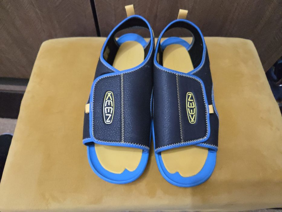 Маратонки обувки 38-40