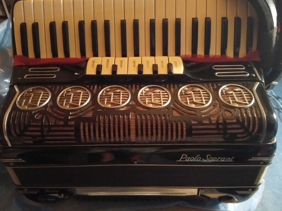 Acordeon PAOLO SOPRANI I20 basi