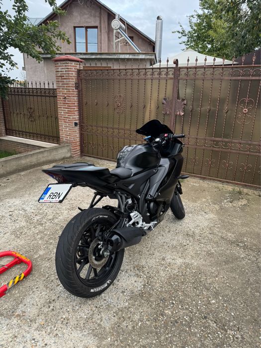 Yamaha yzf r125 2023