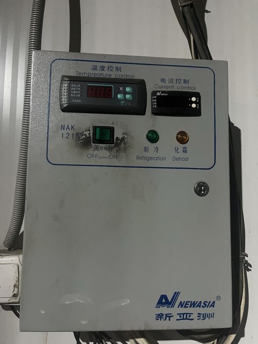 Контейнер 20 фут холодильник и морозильник