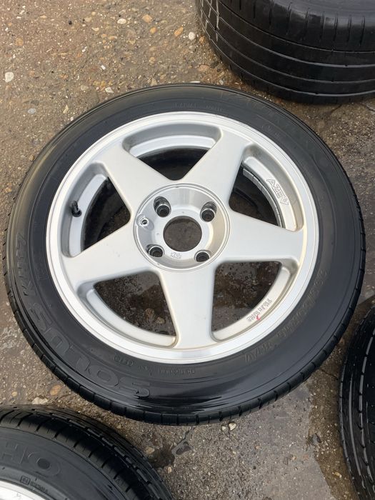 Джанти  AZEV 16цола/4х114.3/ет40/7.5инча/67мм С гуми 205/50/16 KUMHO