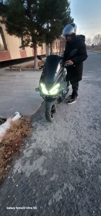 Skuter Bonnie yurushi zo'r