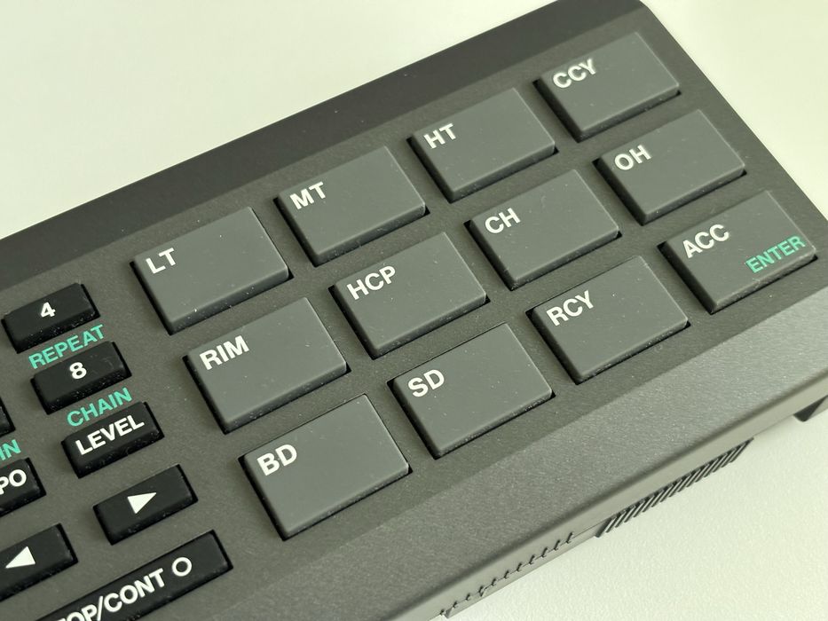 Boss DR-220A в отлично състояние