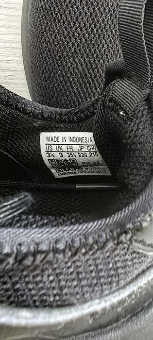 Детски оригинални маратонки Adidas  номер 35 1/2