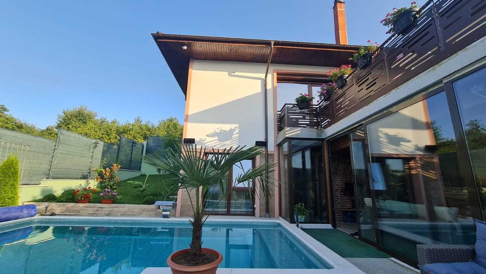 Constructii , reparatii si proiectare piscine