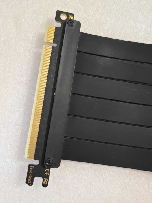 Cablu Riser GLOTRENDS PCIe 3.0 X16 – 200mm - Stare Perfectă