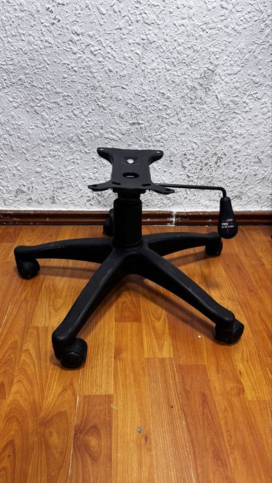 Ножка от офисного кресла