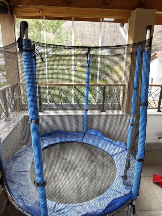 Батут за скачане Ф 100