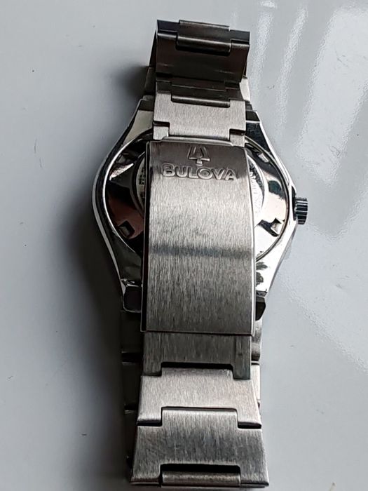 Ceas Bulova Day-Date Automatic 35,5 mm-Funcționează excelent!