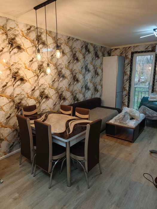 Под Наем ДВУСТАЕН, Сторгозия