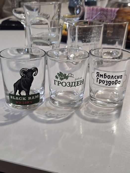 Микс стъклени чаши