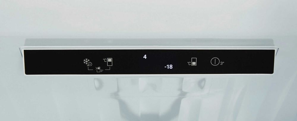 Нов хладилник с фризер Беко/Beko B5RCNA406OHG 203 см No Frost