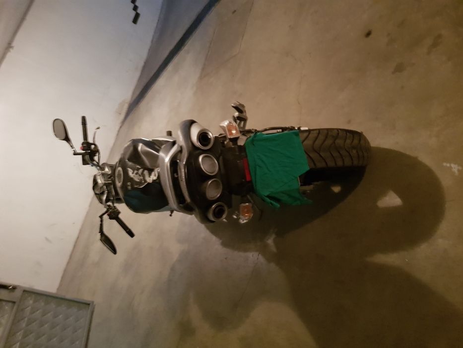Suzuki Gsr 600 Сузуки ГСР 600
