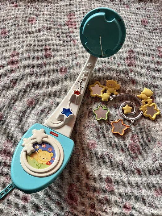 Fisherprice музикална играчка за кошара
