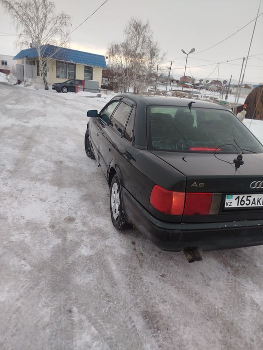 Продам ауди100 с4 1993г