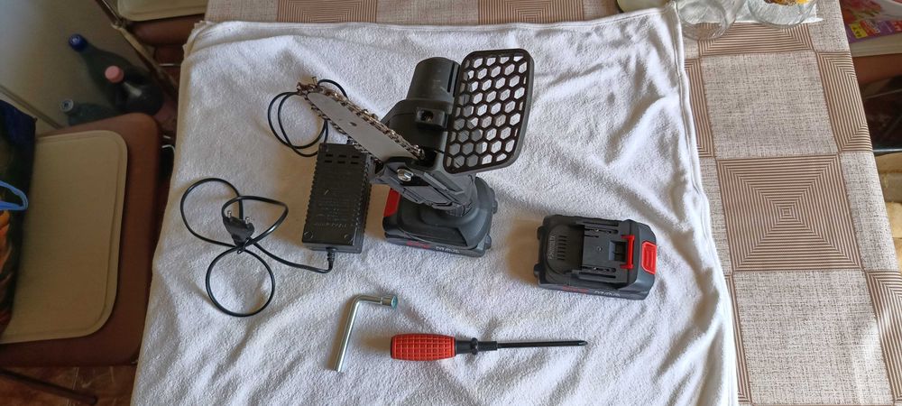 Minidrujba cu acumulator
