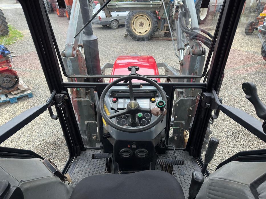 Tractor Case Ih C70 A cu încărcător frontal