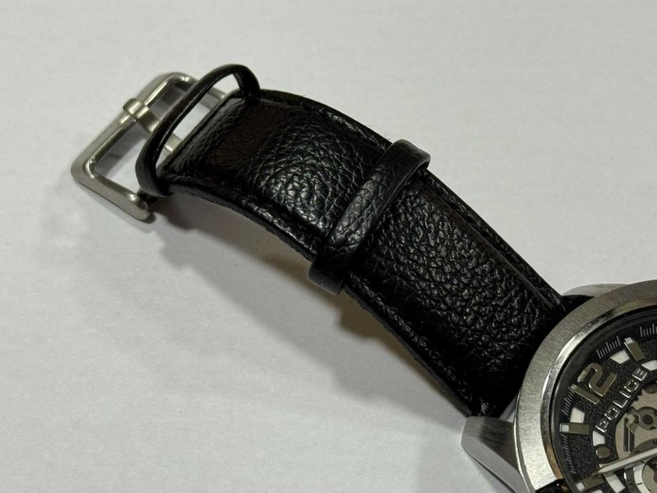 Часовник Police Urban Rebel