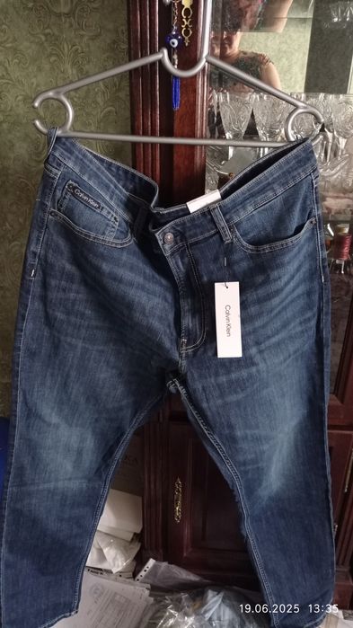 Джинсы мужские Calvin Klein, Leviis
