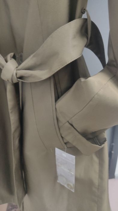 Тренч отличного качества  ... бренд Манго. 46 р.