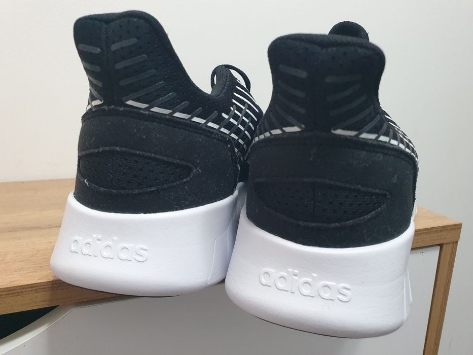 Маратонки Adidas Asweerun