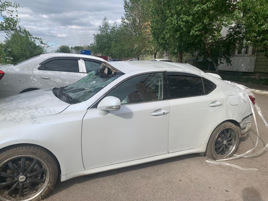 Продается лексус
