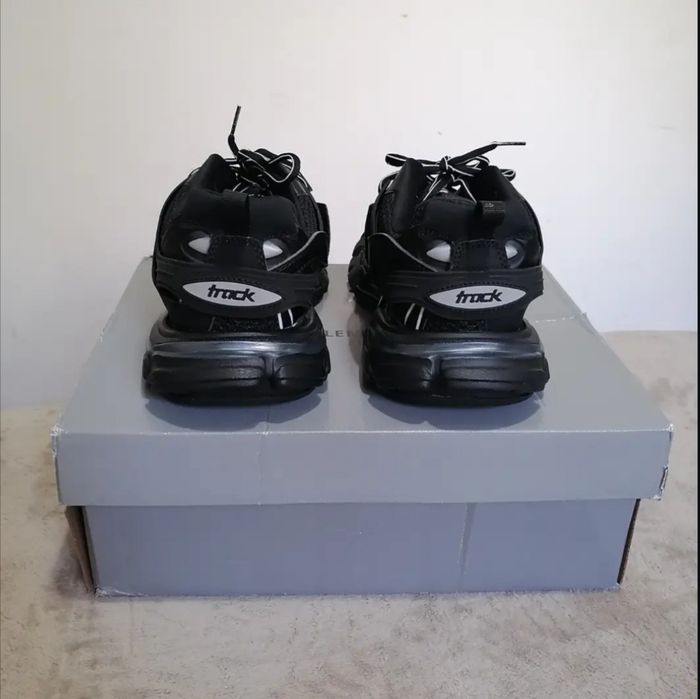 Balenciaga Track