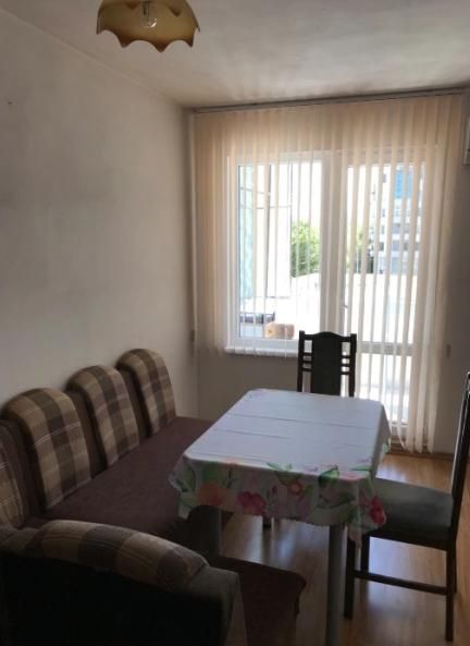 Дава се под наем Двустаен апартамент в Пловдив, Център - 72 кв.м за 382.5 € - Снимка #2